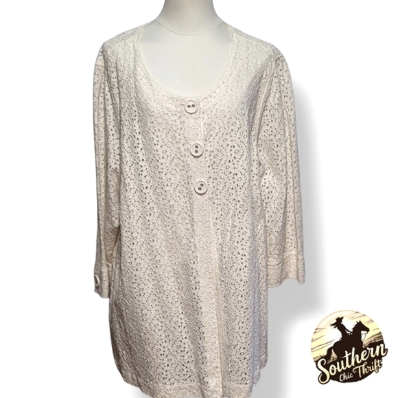 Westbound Tops - WESTBOUND - 3X Off White Lace Blouse